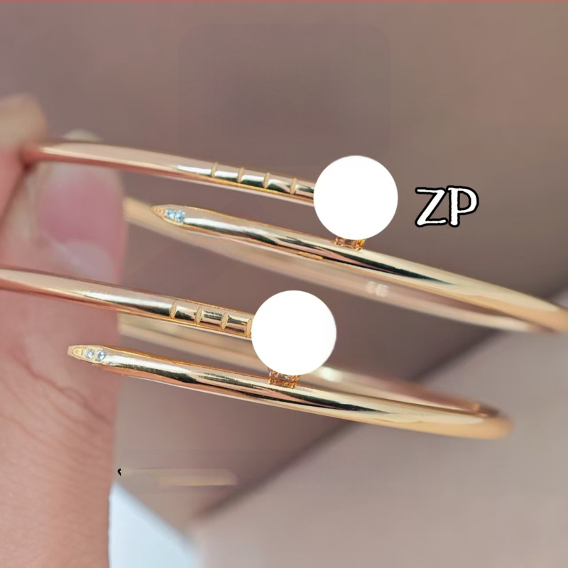 Nagu rokassprādze, V zelts, ģeometriska forma, iegravēti augsta oglekļa diamanti, unisex – modes luksusa stils, 2023. gada pavasara izlaidums