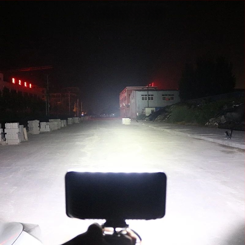 Kamion LED reflektor 12–24V anti-fog fény, Modell 1, Kompatibilis 1 modellel — Tianzhiba