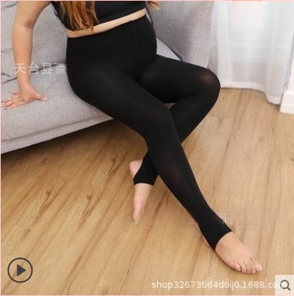 Velurinės pėdkelnės su formavimu ir klubų pakėlimu, 120 den, 100% akrilas, vienos spalvos