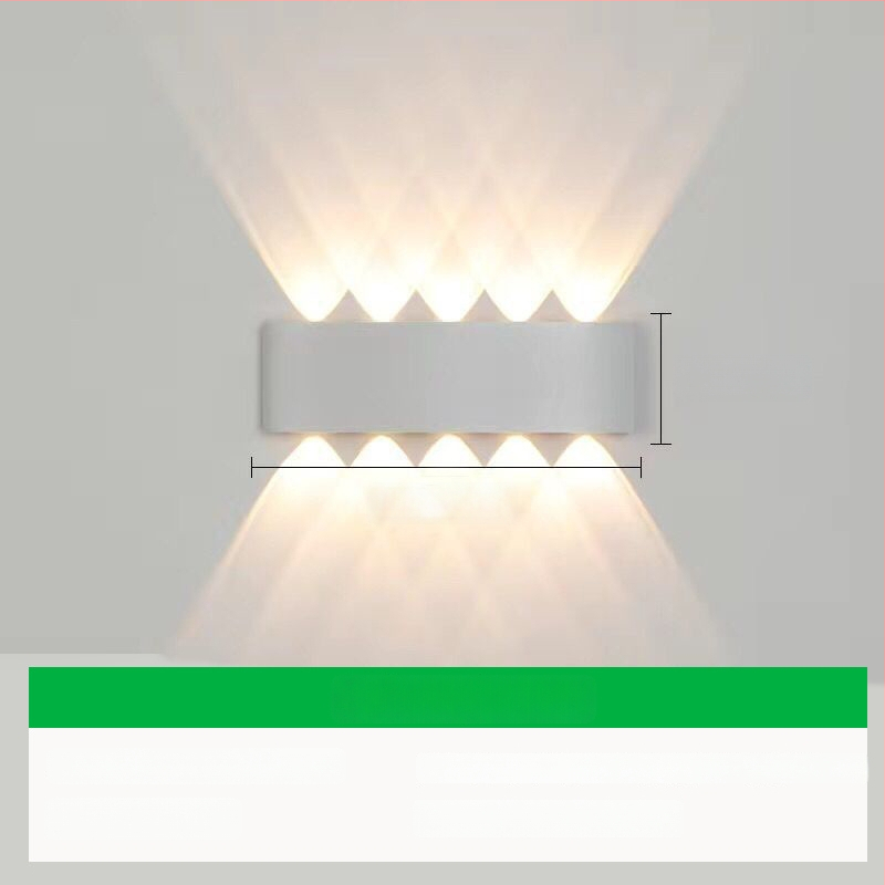 Išorinis sieninis LED šviestuvas su aliuminio gaubtu ir aliuminio korpusu, įtampa ≤36V