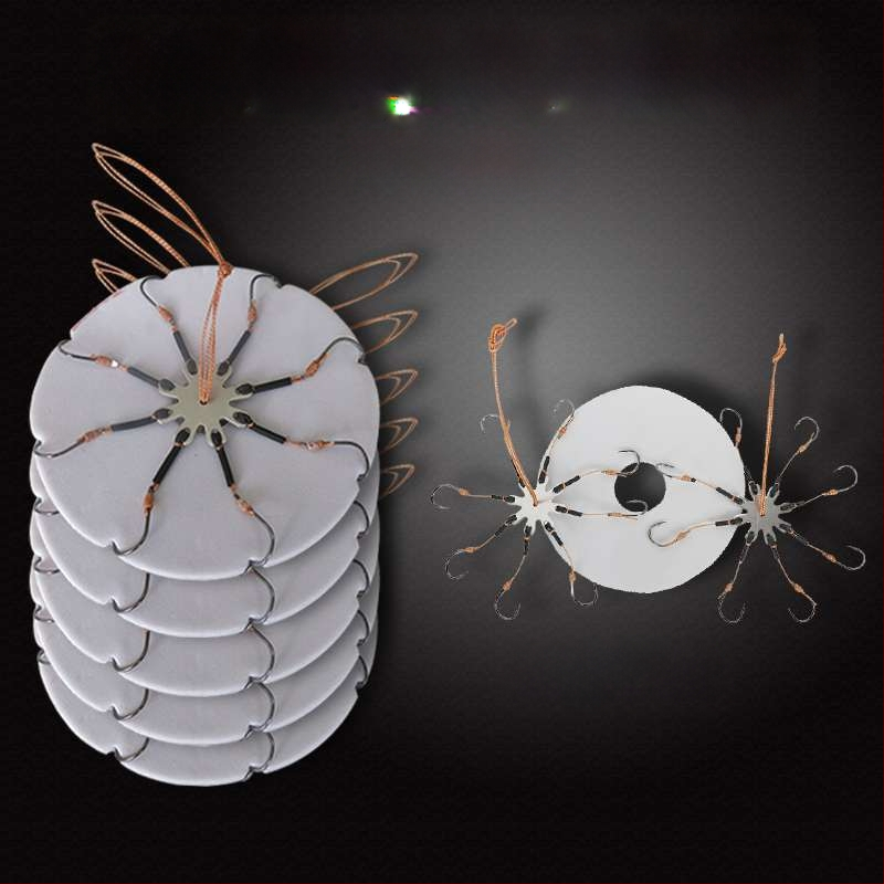 Zivju āķu komplekts – astoņskājains āķis, bez asmens, griežama plāksne un kvadrātveida ēdams jūras makšķerēšanai