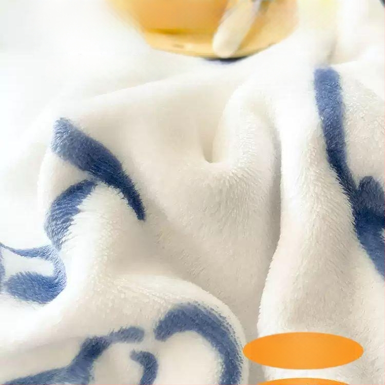 Klimatizācijas pleds ar karikatūras rakstu, viegls, svars zem 300 g, sintētiskas šķiedras pleds, visām sezonām