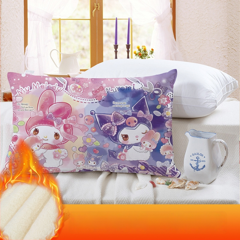 Divpusēja spilvendrāna bērniem Kuromi ar flīsa oderi, digitālā apdruka, 100% poliesters