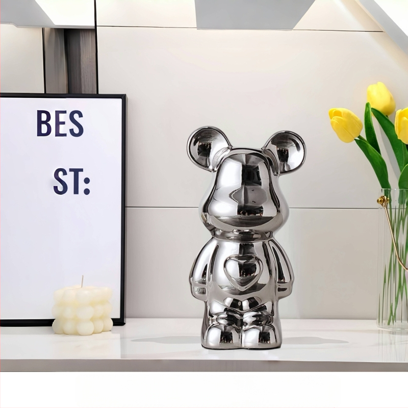 Keramikas lāča karikatūras figūriņa, modernā minimālistiskā stilā; Materiāls: glazēta keramika; Kategorija: Karikatūra; Ideāls dāvanai