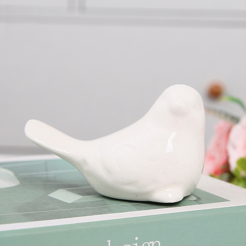 Keramikas putnu skulptūra, mīļa dizaina, mūsdienu minimālisma stils, mājas dekors dzīvojamajai istabai un darba telpai, TV skapja dekoram