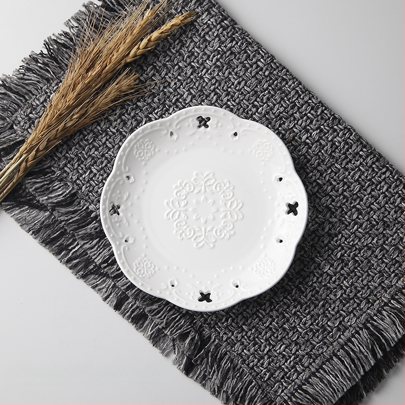 Porcelāna apļveida šķīvis kūkām un dim sum, Eiropas stila reljefs, podglazūras krāsa, mikroviļņu drošs, pielāgojams