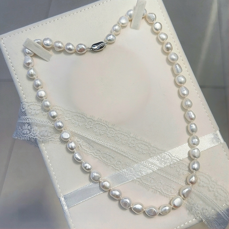 Barokiniai gėlavandeniai perlų vėrinys su 925 sidabro užsegimu, gamtos įkvėptas dizainas