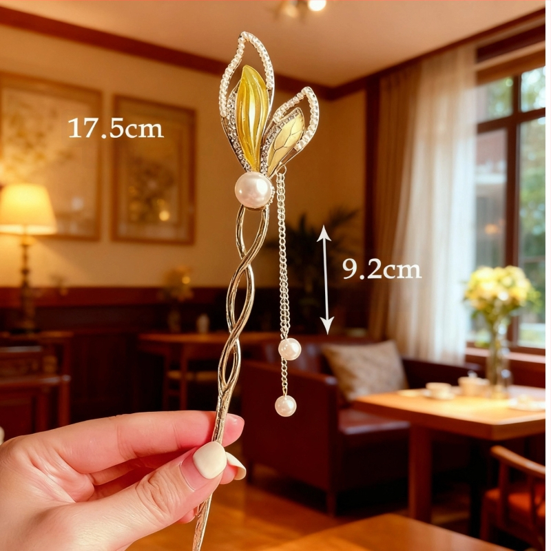 Senā ķīniešu stilā ziedu formas matu sprādze, sakausējums, roku darbs, pavasaris 2025