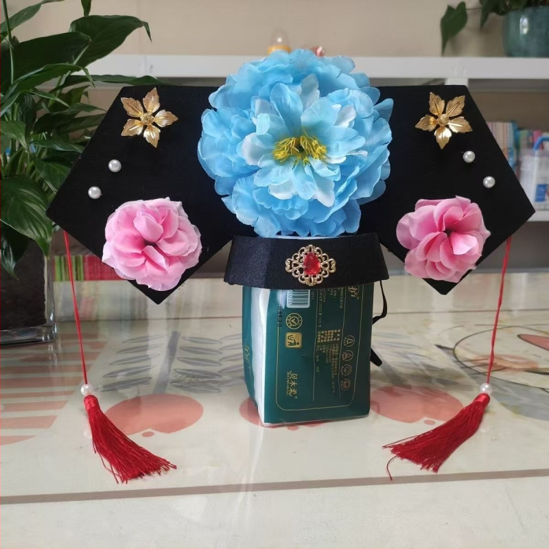 Bērnu matu aksesuārs Hanfu stilā Qing dinastijai – spārnu formas flag headpiece, plastmasa/rezīns, matu gumām/virvēm, pavasaris 2021