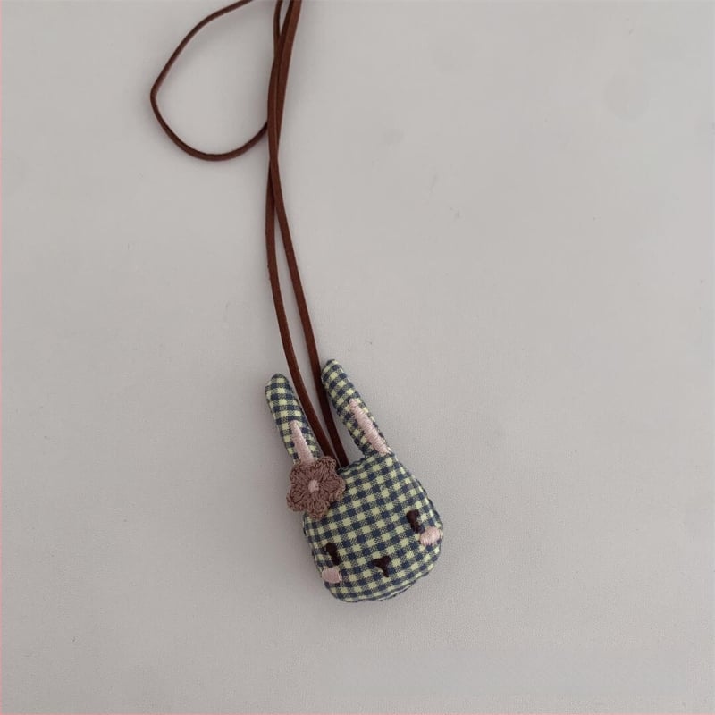 Gyerekeknek készült nyaklánc - kézzel készített, textil, rajzfilm stílus