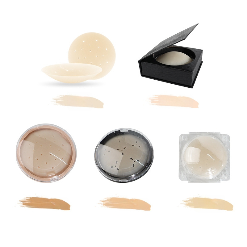 Szilikon melltapaszok - ultra vékony, légáteresztő és láthatatlan; kör alakú mellbimbóforma, fényes felület, üreges dizájn.