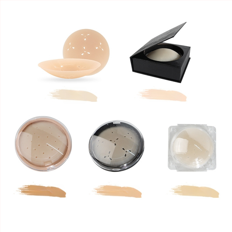 Szilikon melltapaszok - ultra vékony, légáteresztő és láthatatlan; kör alakú mellbimbóforma, fényes felület, üreges dizájn.