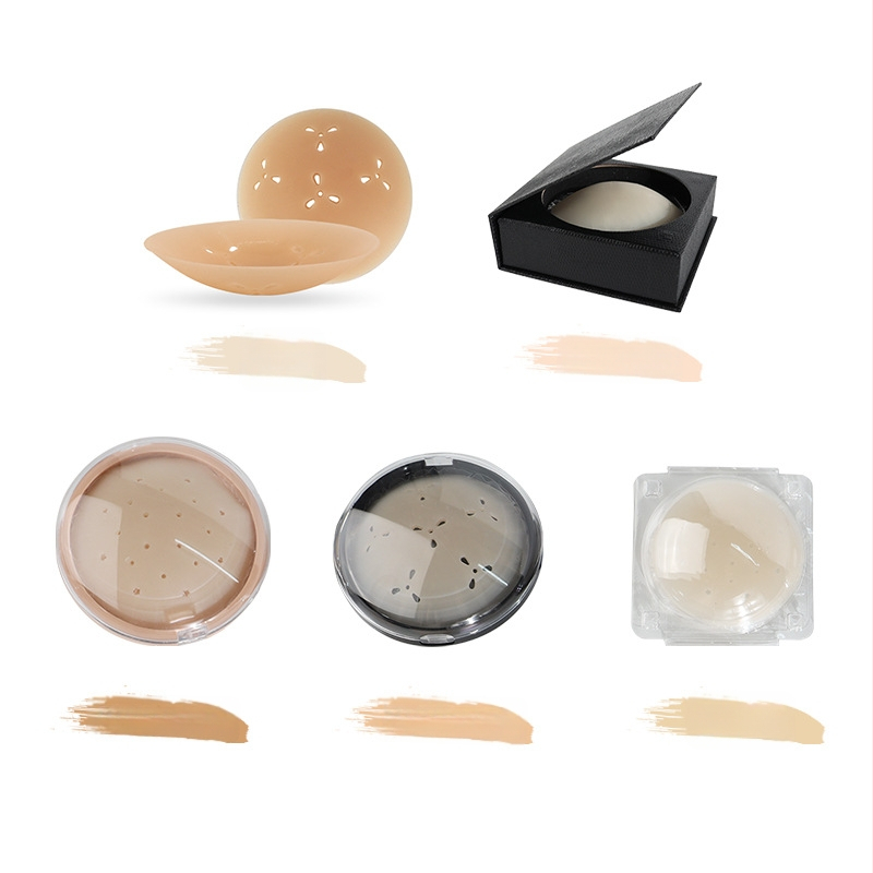 Szilikon melltapaszok - ultra vékony, légáteresztő és láthatatlan; kör alakú mellbimbóforma, fényes felület, üreges dizájn.