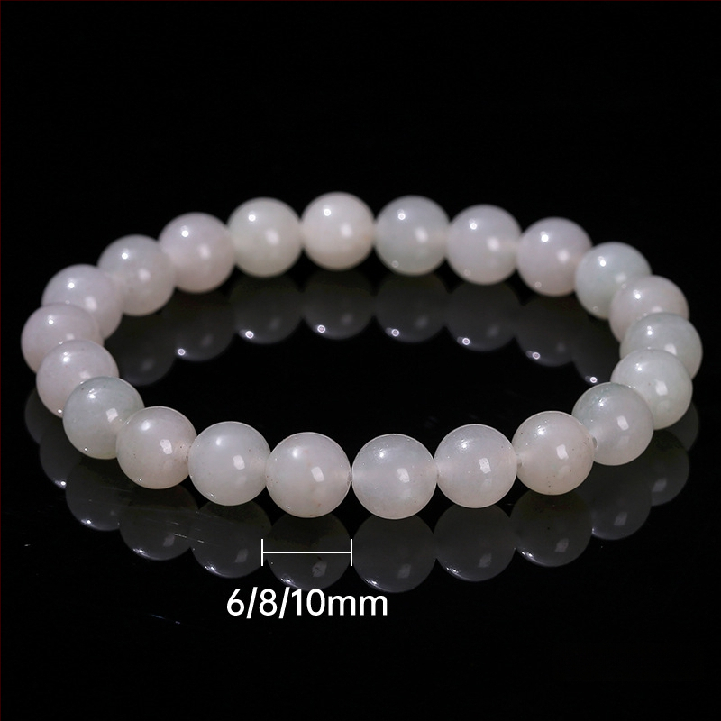 Гривна от нефрит, полирана, женска, геометричен дизайн, пролет 2023