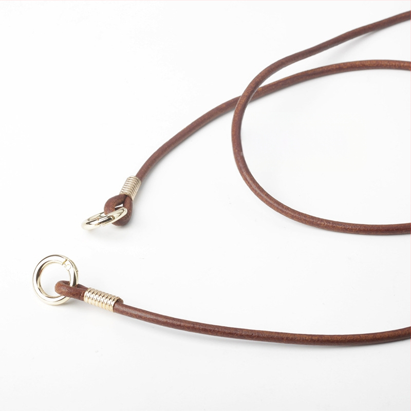 Презрамка за чанта с открит пръстен – кръстосано носене / къса презрамка за рамо / подмишница – телешка кожа с растително обработване, едноцветна