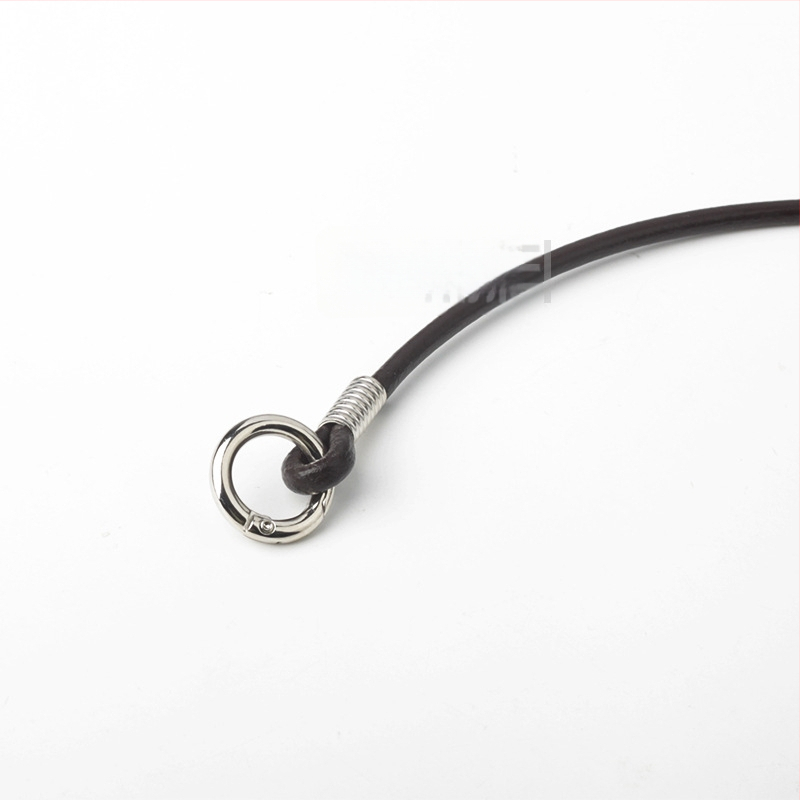 Презрамка за чанта с открит пръстен – кръстосано носене / къса презрамка за рамо / подмишница – телешка кожа с растително обработване, едноцветна