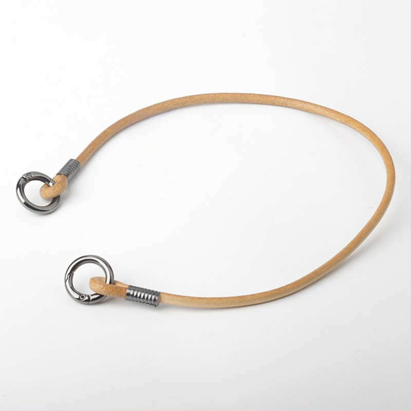 Презрамка за чанта с открит пръстен – кръстосано носене / къса презрамка за рамо / подмишница – телешка кожа с растително обработване, едноцветна