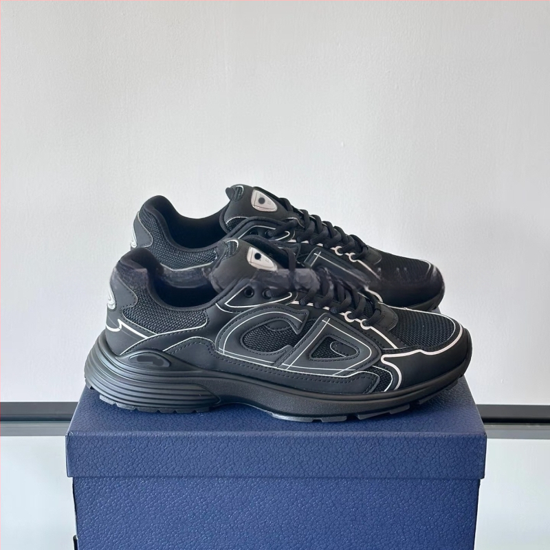 Unisex kedės su stora padu ir žemu viršumi — viršus: sintetinis odos; padas: guma+MD+TPU; kvėpuojanti tinklinė įdėkla; raišteliai