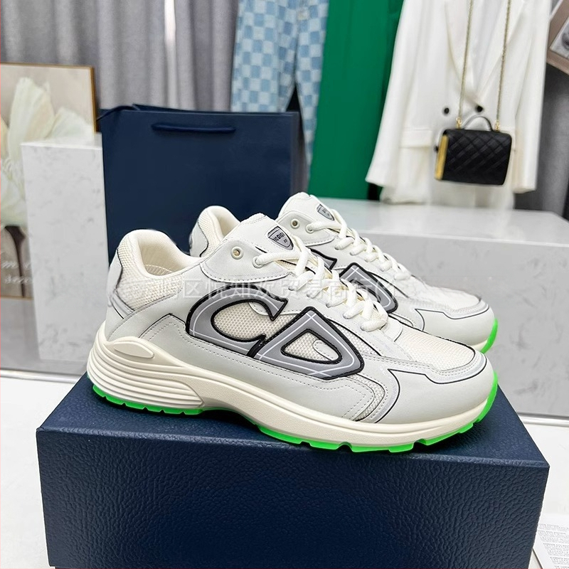 Unisex kedės su stora padu ir žemu viršumi — viršus: sintetinis odos; padas: guma+MD+TPU; kvėpuojanti tinklinė įdėkla; raišteliai