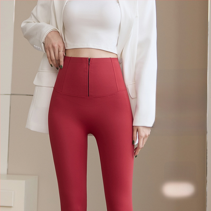 Joga hlače od najlona i spandeksa, visokog struka, devetbodna duljina, jednobojne, uski kroj