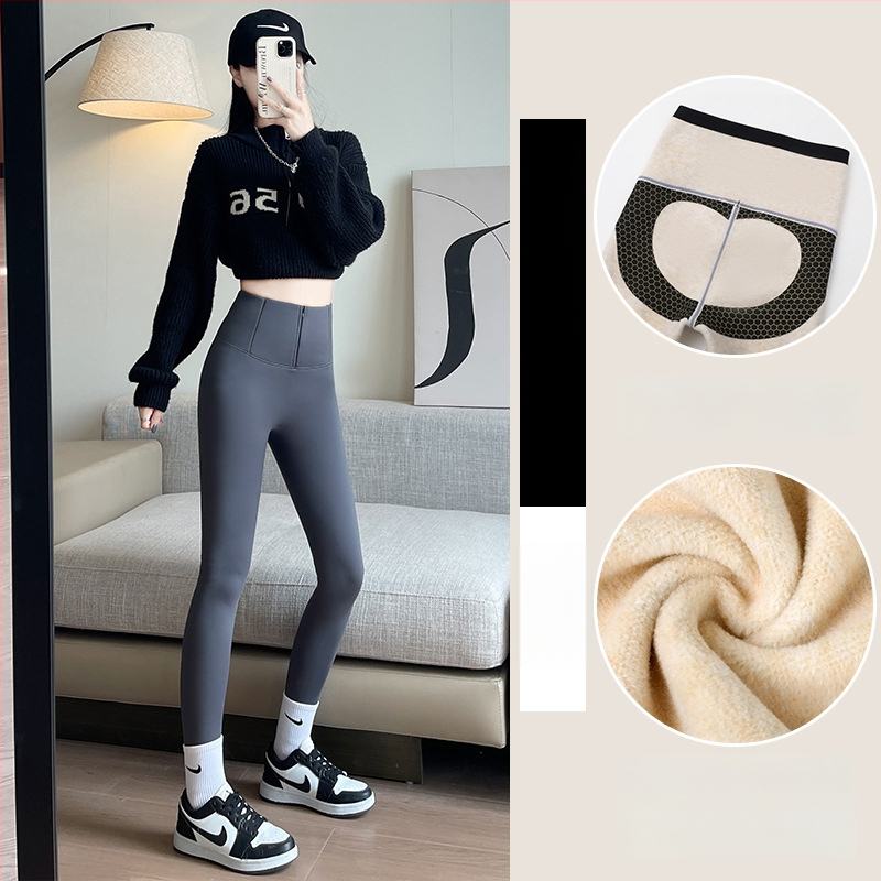 Joga hlače od najlona i spandeksa, visokog struka, devetbodna duljina, jednobojne, uski kroj