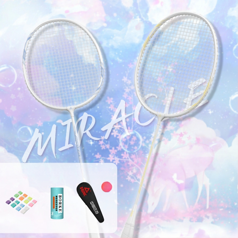 Badmintono raketė su anglies pluošto rėmu, ultralengva, 95–100 g, rankenos storis G5, nailoniniai siūlai, tiesus smūgis, treniruotei