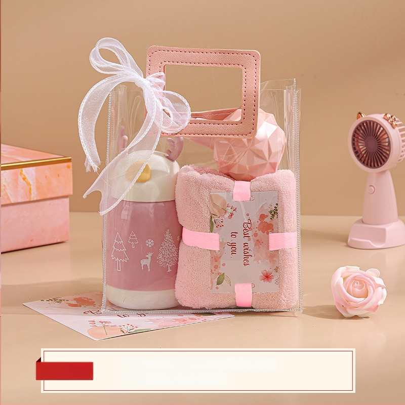 Trijų rankšluosčių dovanų rinkinys koralo veliūro dėžutėje, poliesteris 84,5% ir nailonas, prekinis ženklas Shulan duo, pritaikymas įmanomas