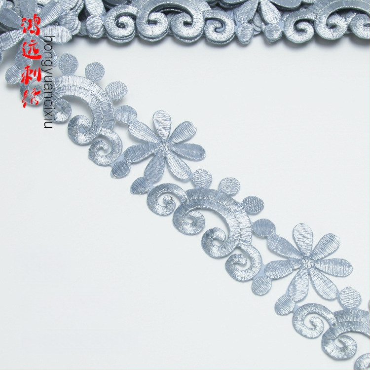 Бродирана дантела за костюми – прежда за бродиране, модел на древни костюми, подходяща за шапки, дрехи и домашен декор