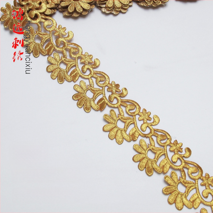 Бродирана дантела за костюми – прежда за бродиране, модел на древни костюми, подходяща за шапки, дрехи и домашен декор