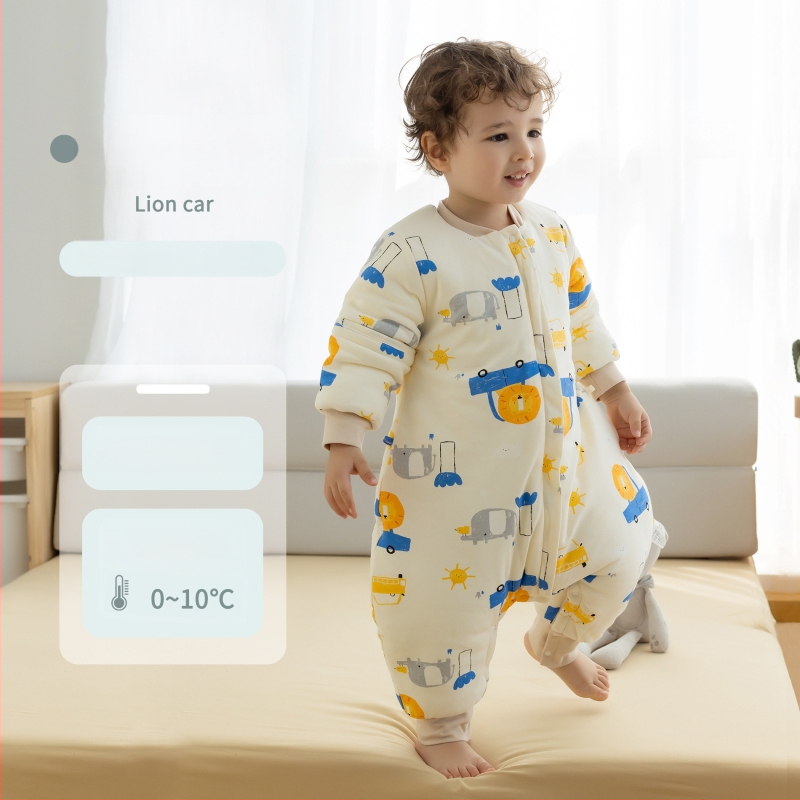 1–3 éves gyermekek számára hálózsák, vastag pamut anyag 95%+, belső rész pamut 95%+, töltet poliészter, levehető ujjak, rajzfilm mintázat, téli, tavaszi és őszi időszakra