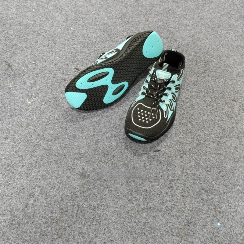 Vízi cipő — Gyorsan száradó, csúszásmentes, lélegző felső rész, elasztikus textil felsőrész, vulkanizált talp