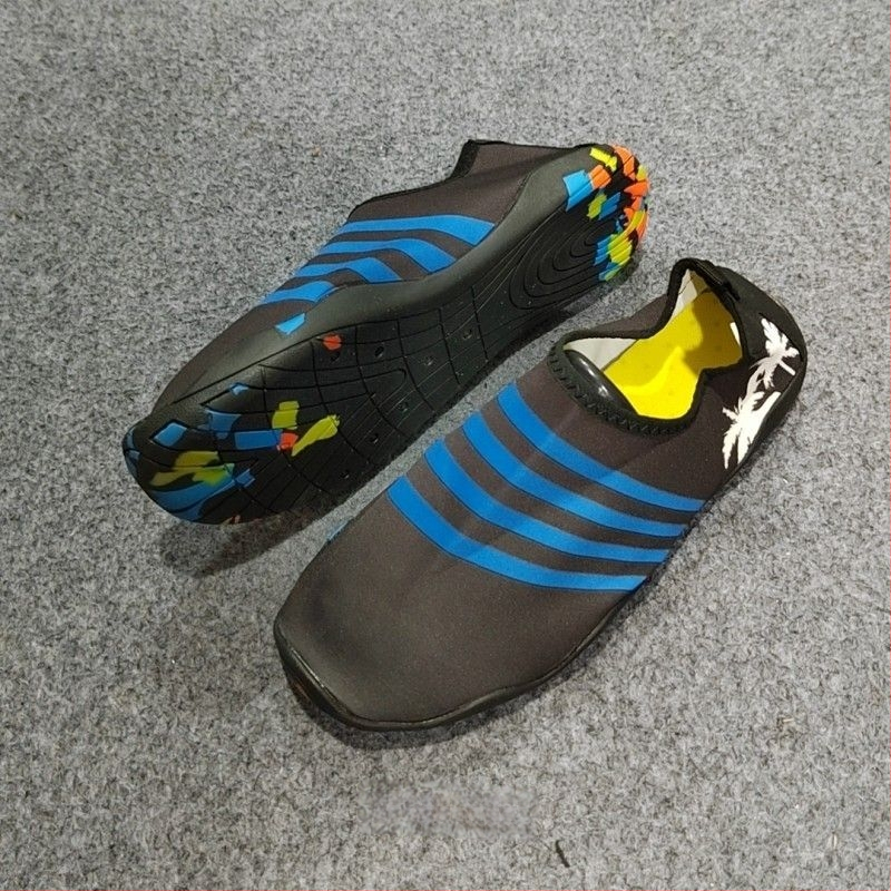 Vízi cipő — Gyorsan száradó, csúszásmentes, lélegző felső rész, elasztikus textil felsőrész, vulkanizált talp