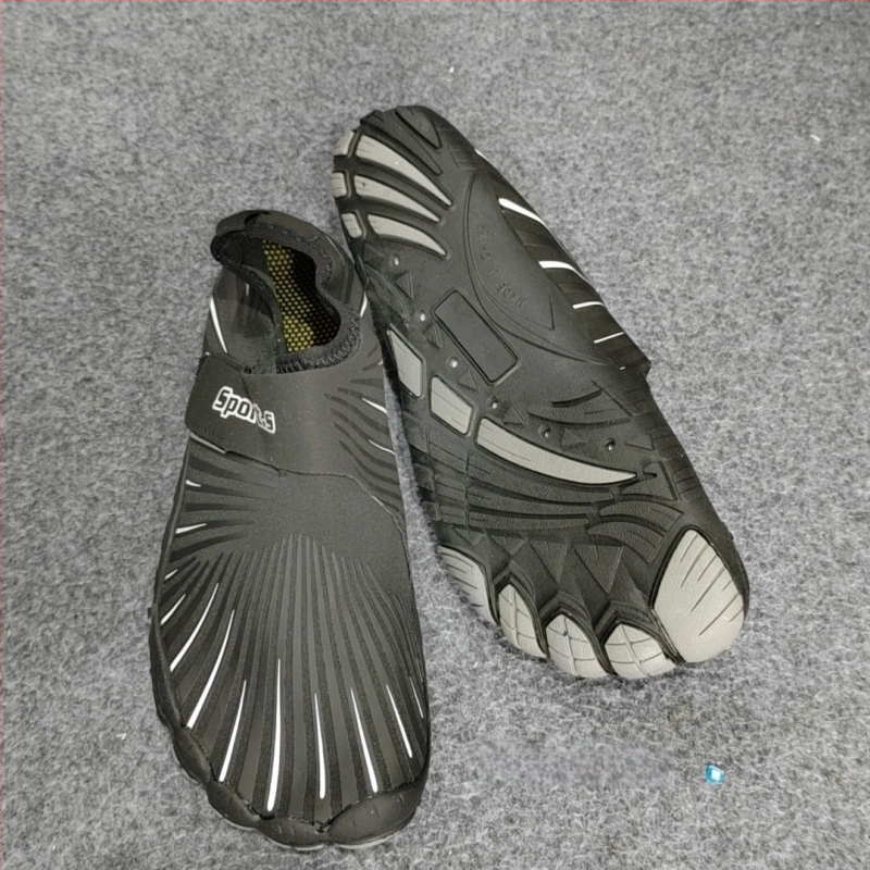 Vízi cipő — Gyorsan száradó, csúszásmentes, lélegző felső rész, elasztikus textil felsőrész, vulkanizált talp