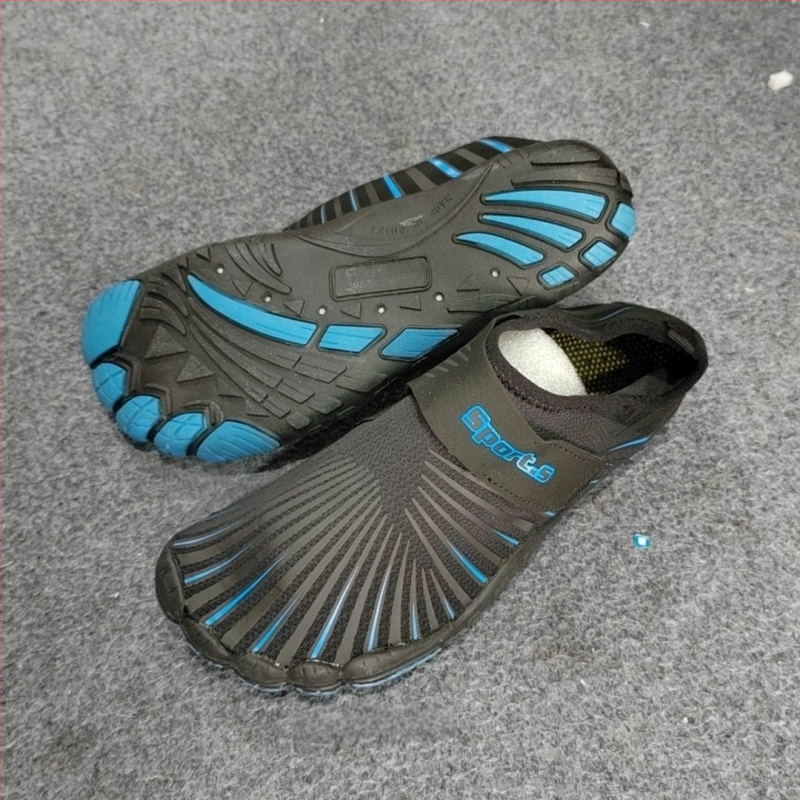 Vízi cipő — Gyorsan száradó, csúszásmentes, lélegző felső rész, elasztikus textil felsőrész, vulkanizált talp