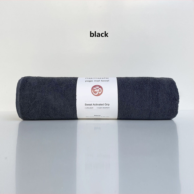 Joga kilimėlio rankšluostis – neslidus, sugeria prakaitą, greitai džiūsta, galima skalbti mašinoje