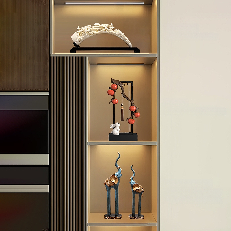 Nappaliba szóló dekoratív szobor TV-szekrényhez - gyanta, új kínai stílus, polírozott felület, születésnapi ajándék