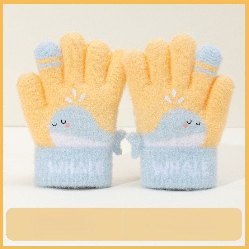 Vaikų žieminės pirštinės mergaitėms — šiltos, su fleece pamušalu, megzti jacquard raštu, princų stilius, penkių pirštų dizainas, elastinis rankogalis, 4–8 m