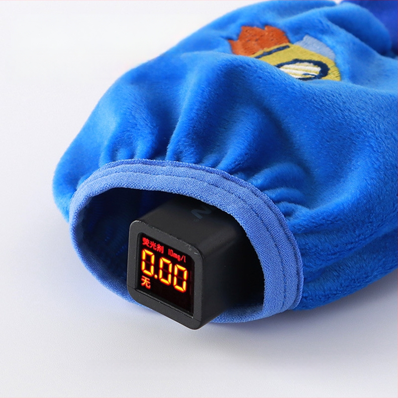 Vaikų rankovinės apsauginės nuo nešvarumų, rudens–žiema, animacinis piešinys, siuvinės, poliesterio pluoštas