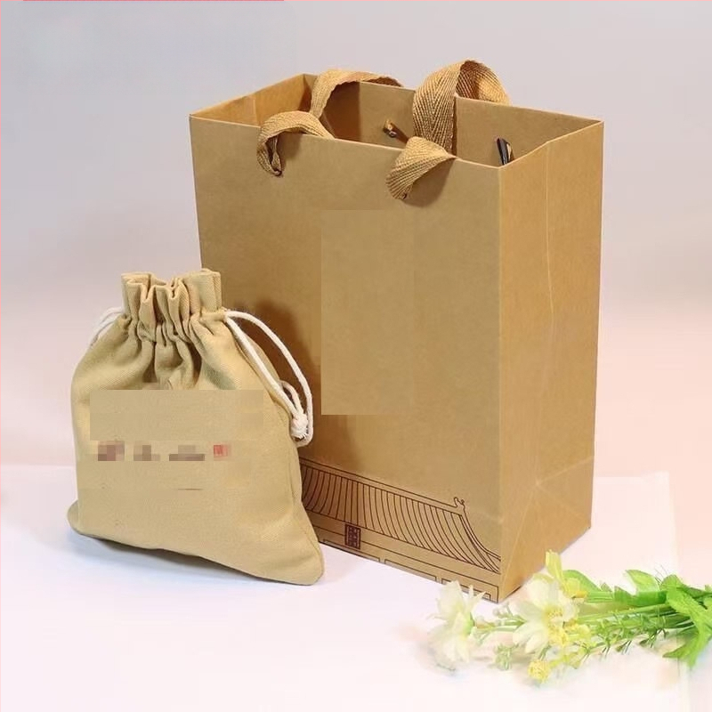 Rokassprādze palātas stilā ar keramikas pērļām un teksta burtiem, rokām austā