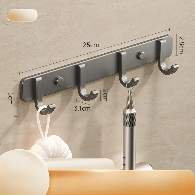 Sieninis lipnus kabykla iš kosminio aliuminio, kelių eilių kabliukų, be gręžimo, apkrova 5–10 kg, šiuolaikinis minimalistinis dizainas.