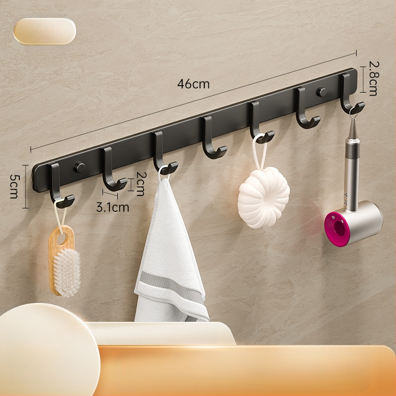 Sieninis lipnus kabykla iš kosminio aliuminio, kelių eilių kabliukų, be gręžimo, apkrova 5–10 kg, šiuolaikinis minimalistinis dizainas.