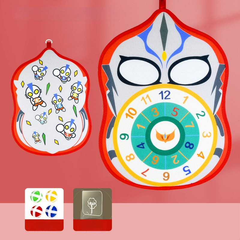 Visklemäng lipilise sihtkolliga pall ja imav tahvel — Qi Xiaonan; materjal: karvane kangas; vanusgrupp: 4–6 aastat