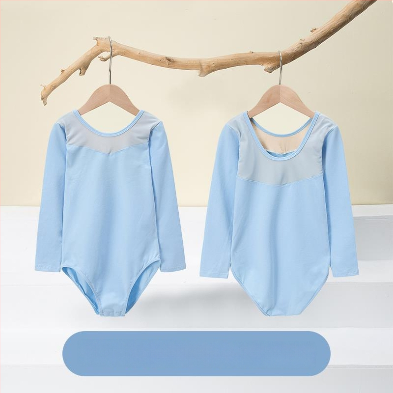 Vaikų baleto komplektas su ilgomis rankovėmis ir gauzės sijonu; audinys: 94% medvilnė + 6% elastanas; tinkamas mergaitėms iki 17 metų; scenos kostiumas