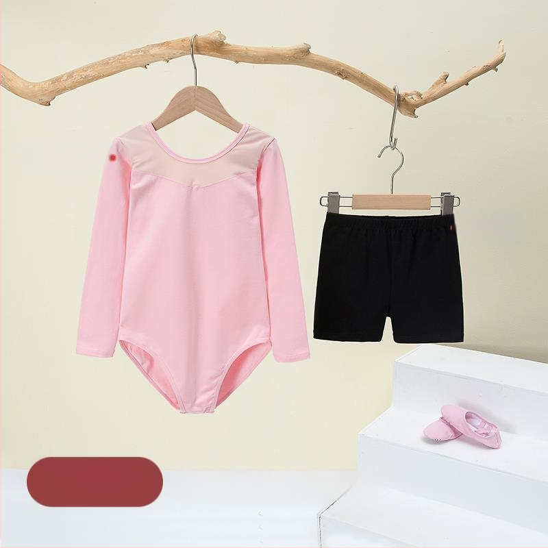 Vaikų baleto komplektas su ilgomis rankovėmis ir gauzės sijonu; audinys: 94% medvilnė + 6% elastanas; tinkamas mergaitėms iki 17 metų; scenos kostiumas