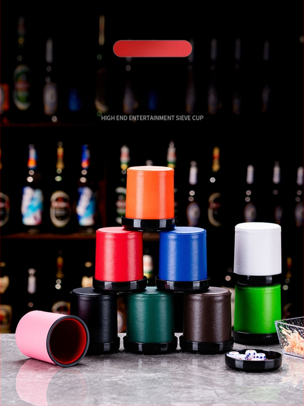 Set zaruri cu cupe din piele, colțuri rotunde, origine Zhejiang, 100 buc.