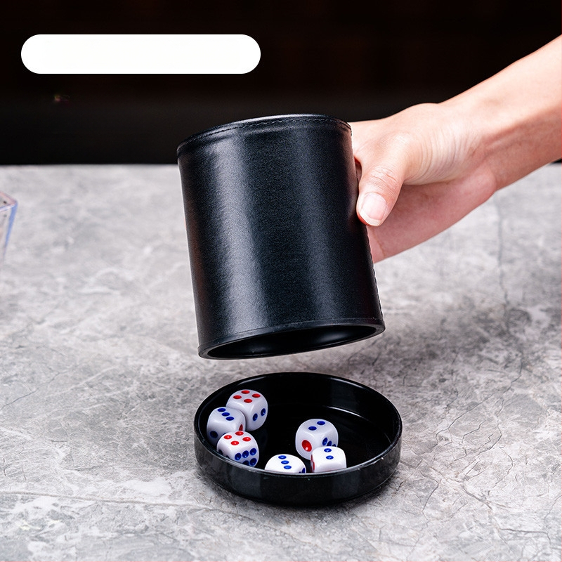 Set zaruri cu cupe din piele, colțuri rotunde, origine Zhejiang, 100 buc.