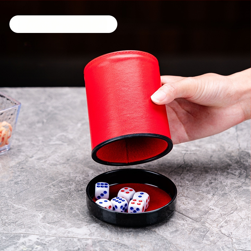 Set zaruri cu cupe din piele, colțuri rotunde, origine Zhejiang, 100 buc.