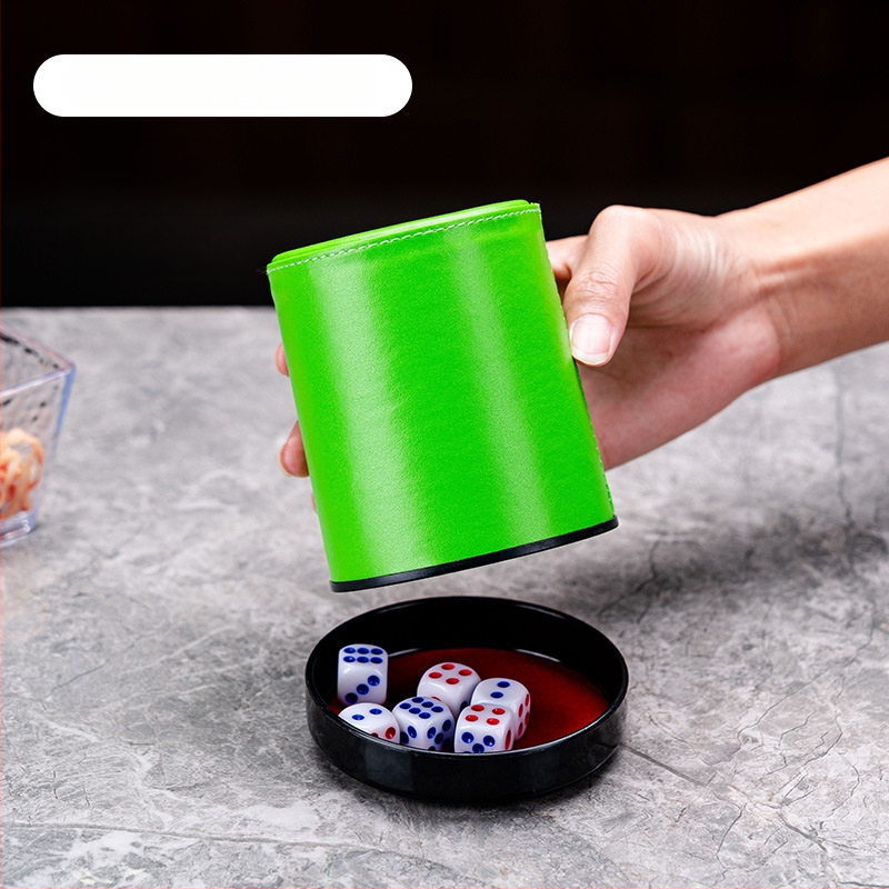 Set zaruri cu cupe din piele, colțuri rotunde, origine Zhejiang, 100 buc.