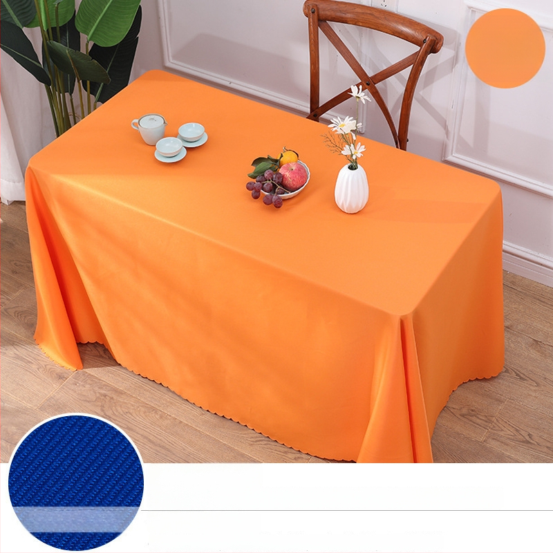 Stolnjak, 70% poliester / 30% pamuk, pravokutnog oblika, protuklizni, otporan na habanje, otporan na prašinu, otporan na ulja, toplinska izolacija, za hotele