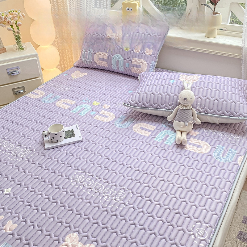 Tryjų dalių čiužinio paklodžių komplektas su elastingu kraštu, natūralus lateksas, latekso kiekis 90%+, spausdinta medžiaga